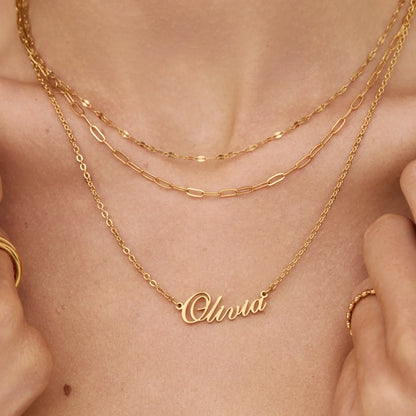 Gisel Signature Name Necklace