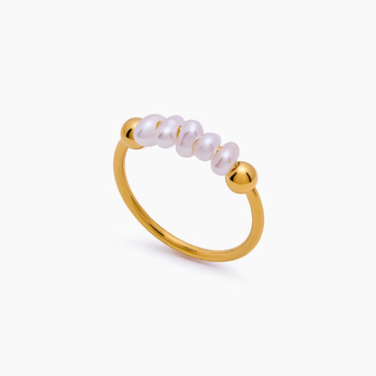 Mini Pearl Row Ring